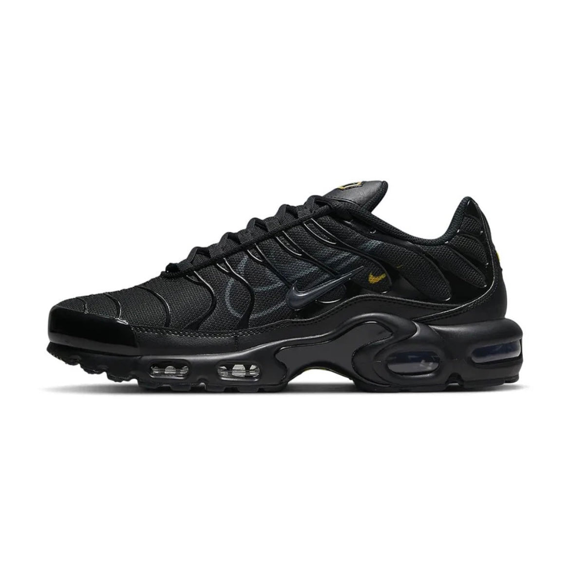 Nike Air Max Plus 'Triple swoosh batman'