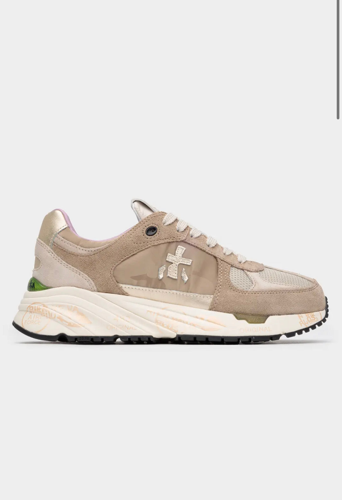 Premiata woman