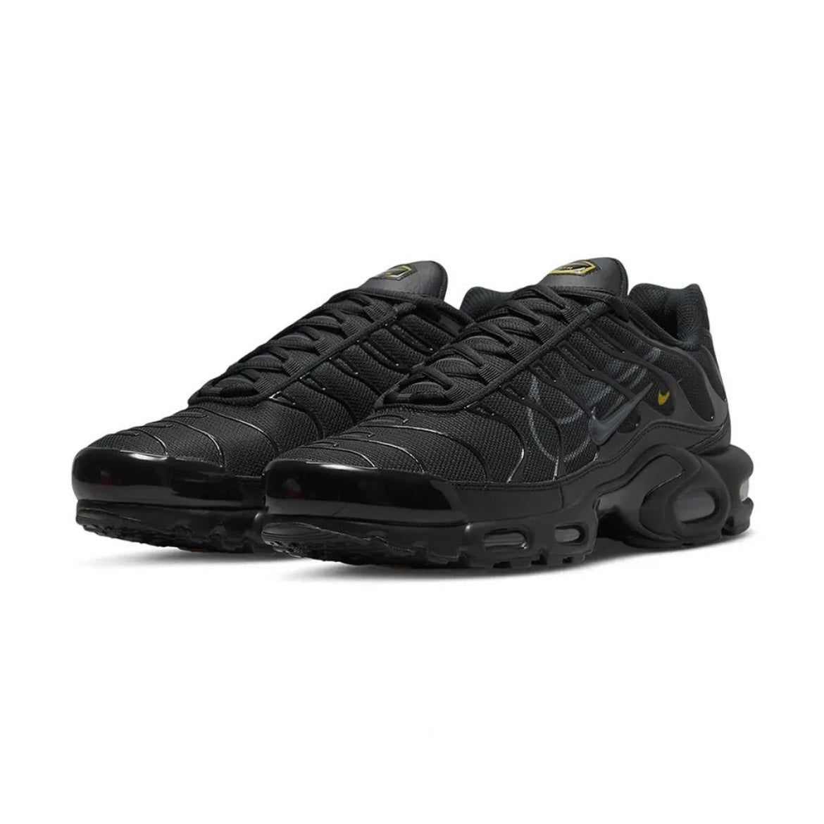 Nike Air Max Plus 'Triple swoosh batman'