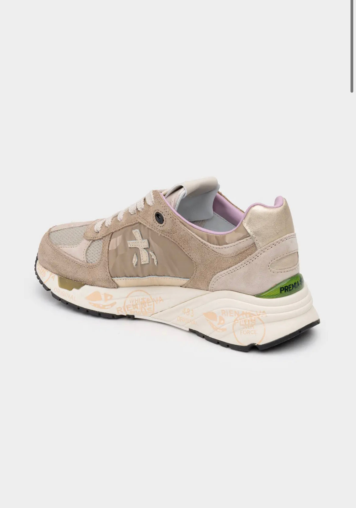 Premiata woman
